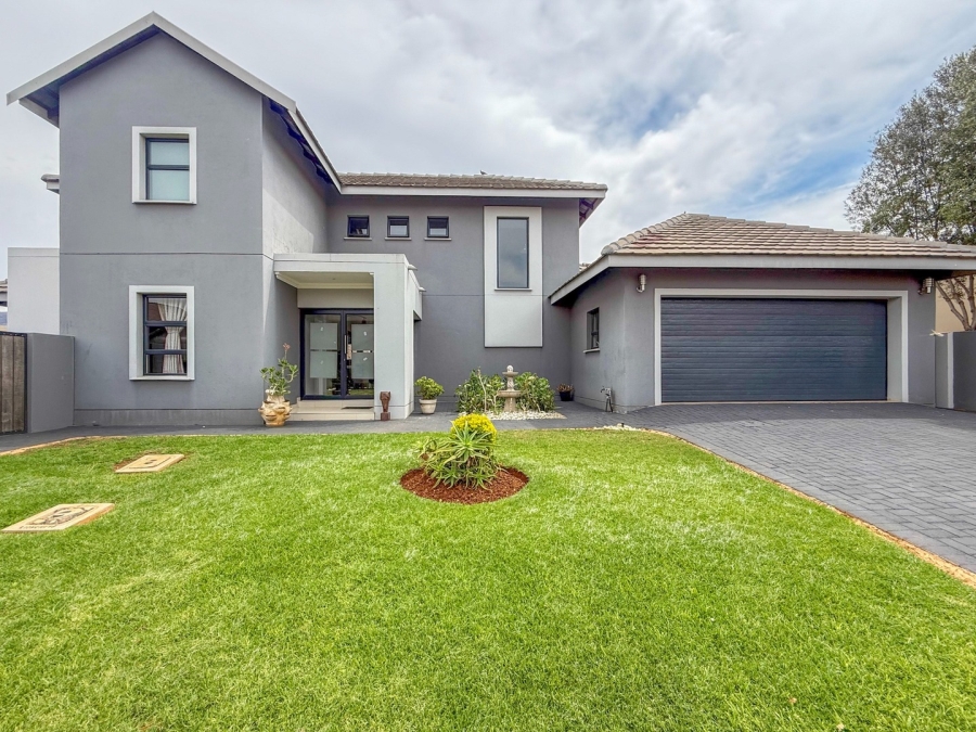 4 Bedroom Property for Sale in Melodie North West